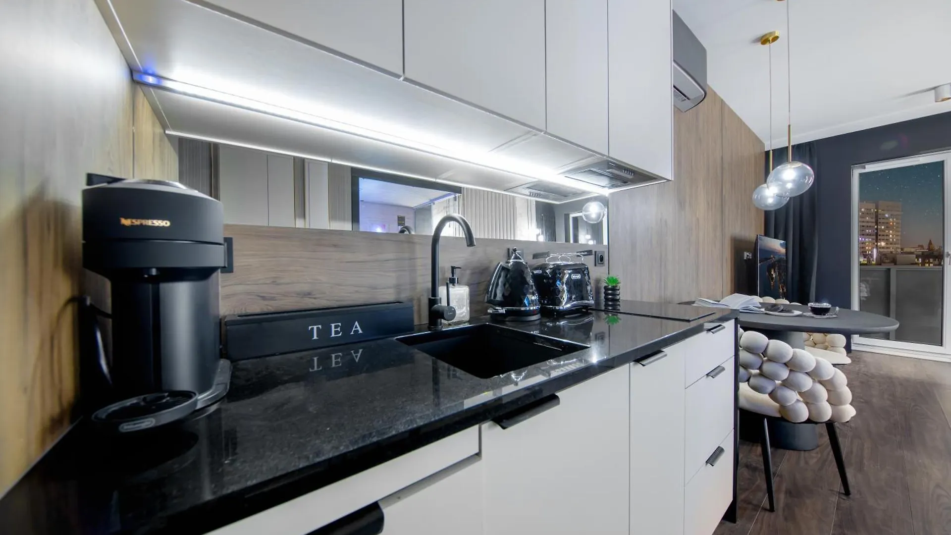 Apartment Quorum - Apartamenty Z Widokiem Na Odre Wroclaw