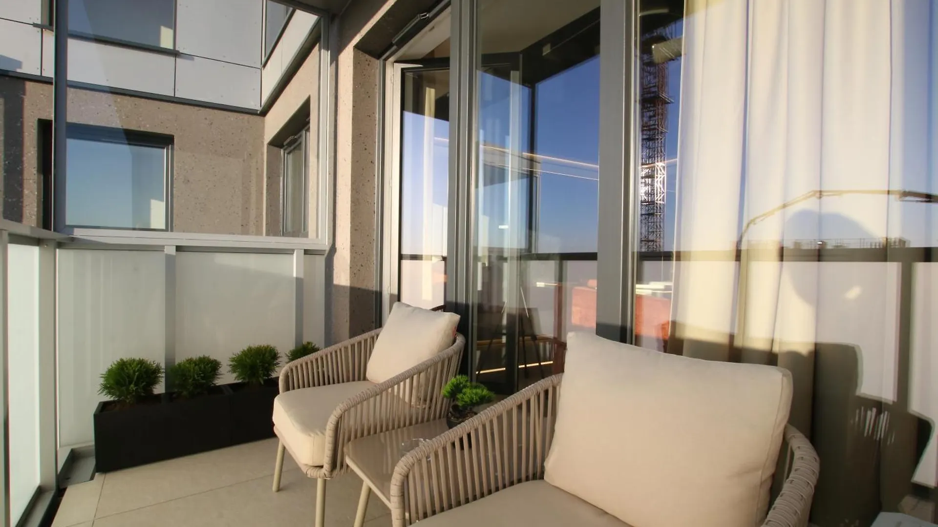 Quorum - Apartamenty Z Widokiem Na Odre Wroclaw